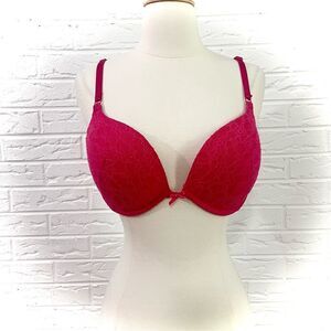 Victoria’s Secret Red Lace Push-Up Bra Size 36D